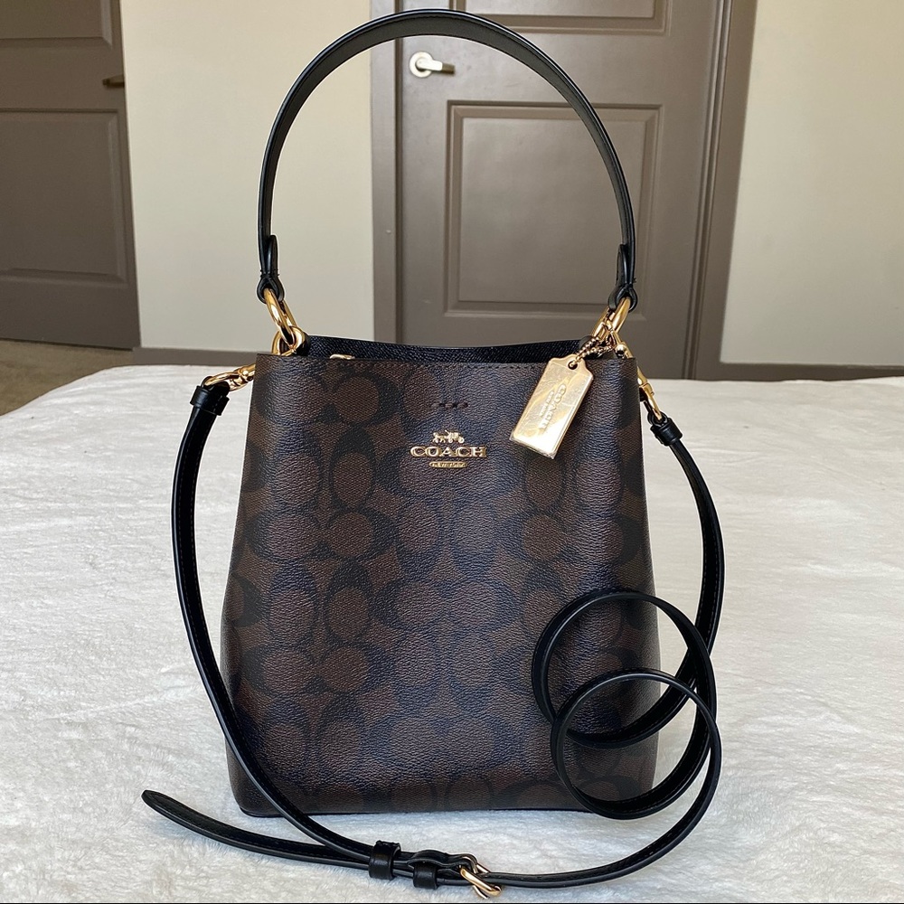 Coach | Bags | Coach Authentic Small Town Bucket Bag In Signature